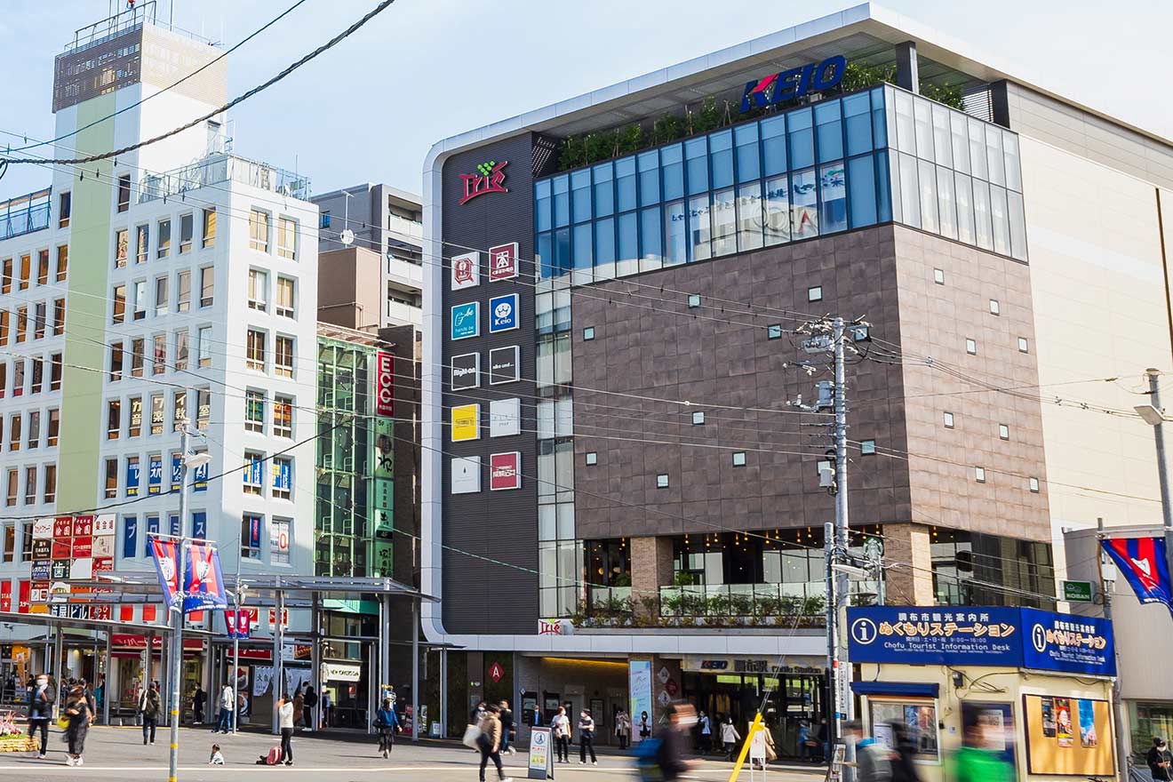 A館