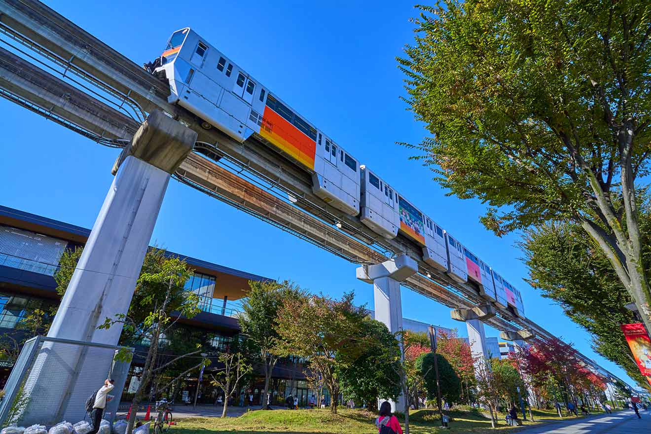 多摩都市モノレール