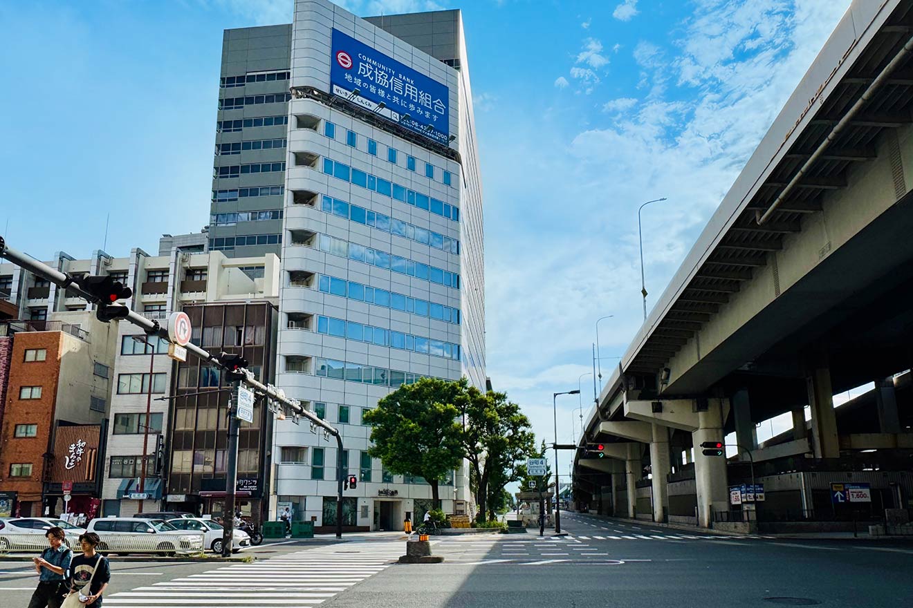 谷町四丁目交差点