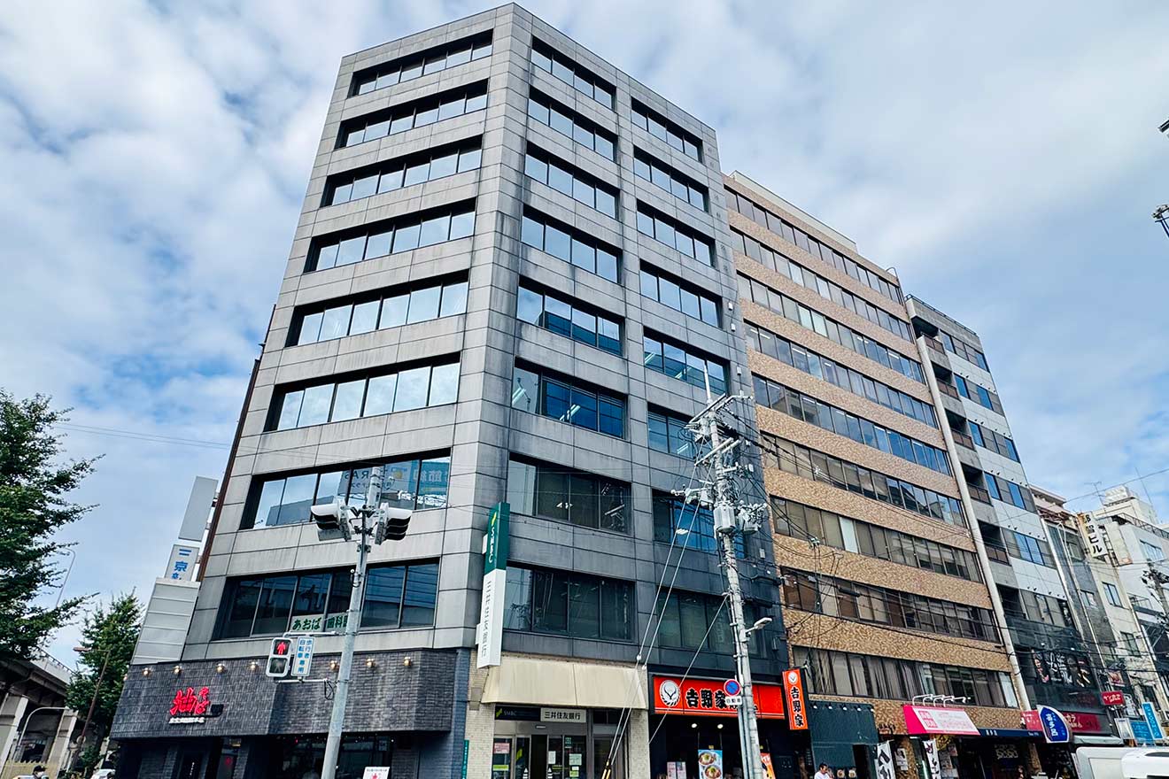 オフィスビルの様子