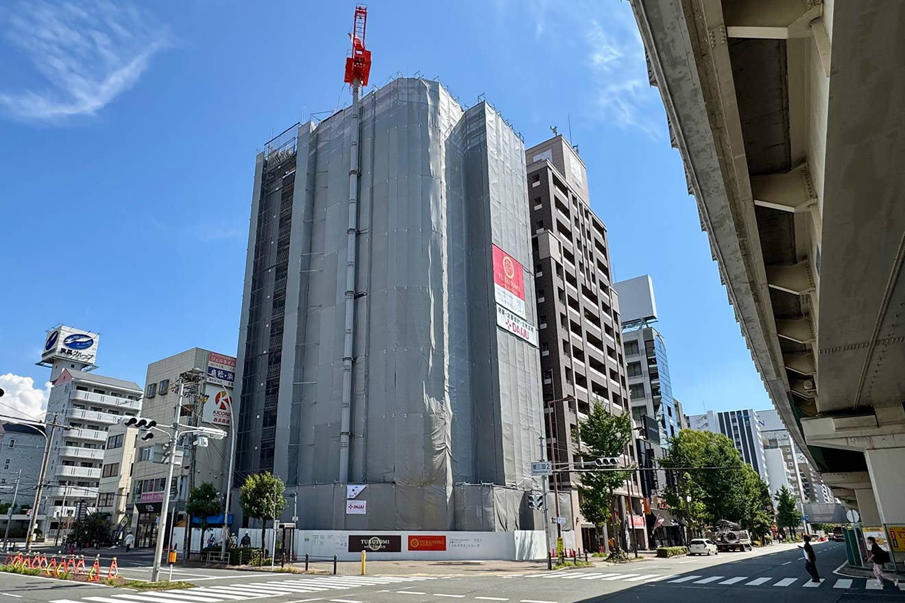 東三国駅の東側、新御堂筋に面した好立地の新築マンション