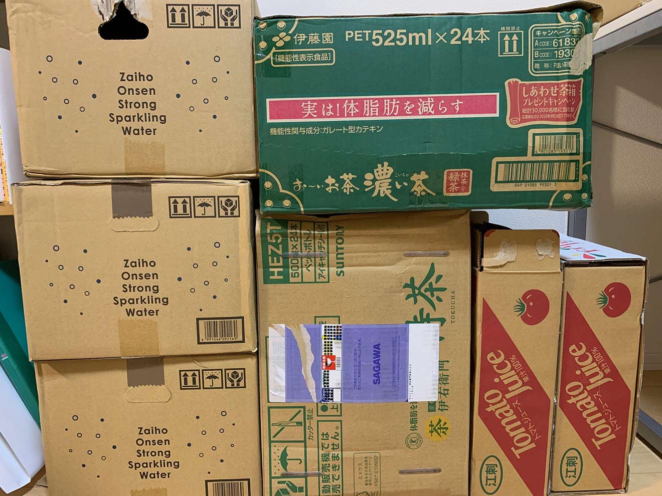 ペットボトル飲料が返礼品となっているものを多く利用しています