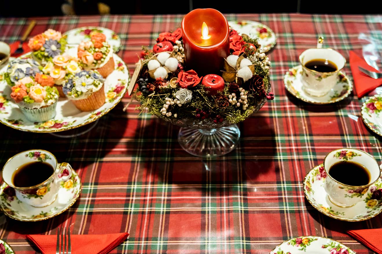 豊かなお茶の時間（テーブル）