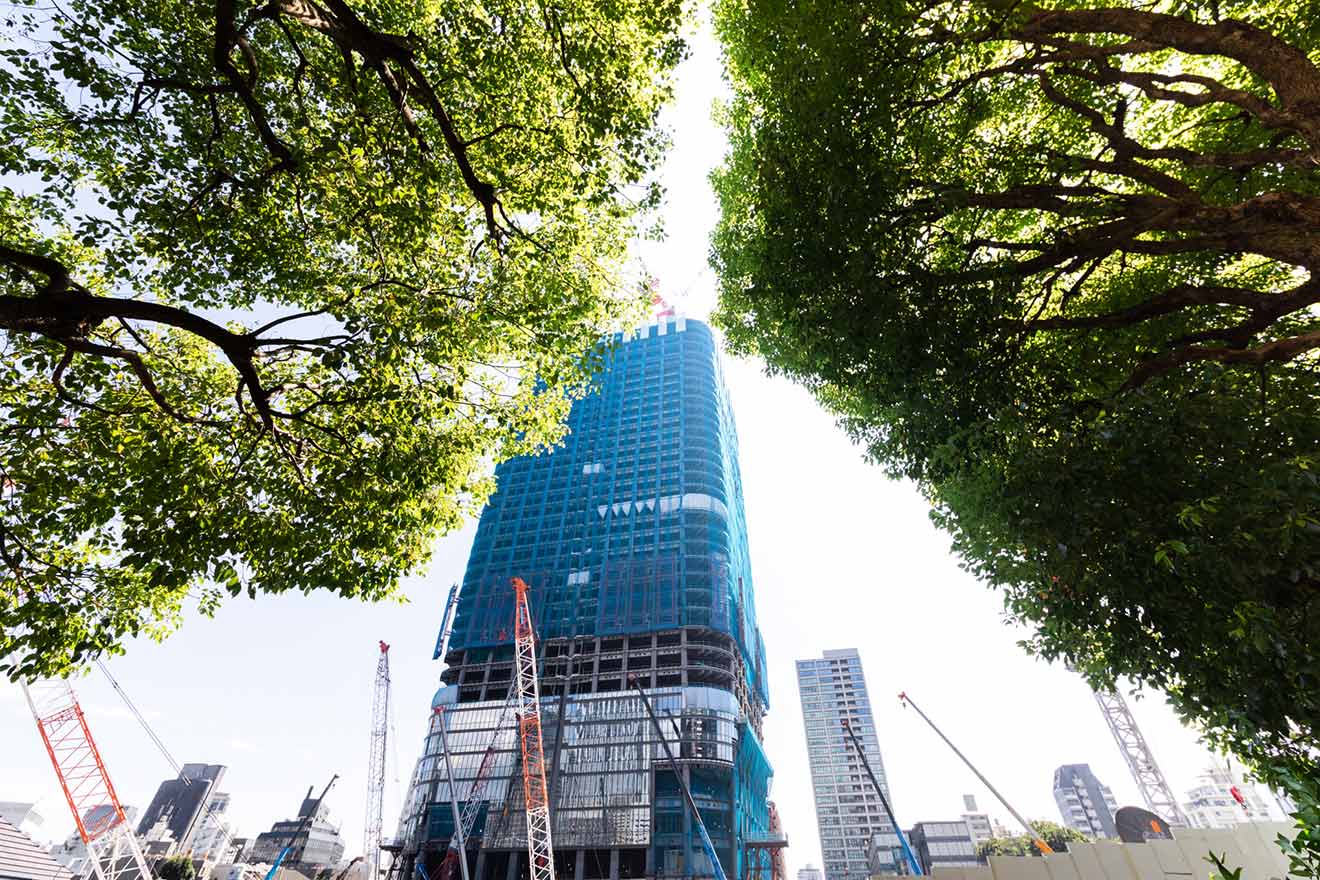 建設中のメインタワー（2021年9月10日編集部撮影）