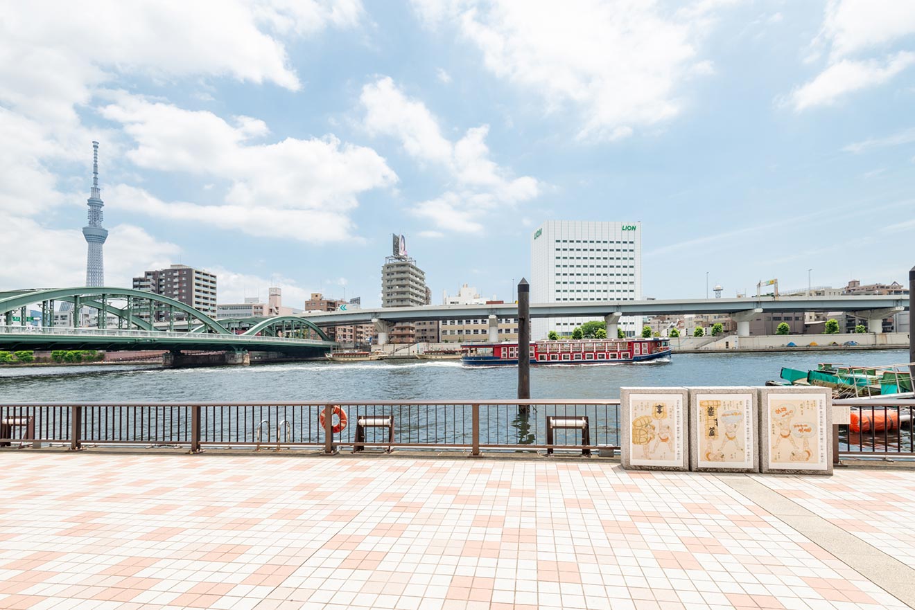 蔵前駅周辺の様子